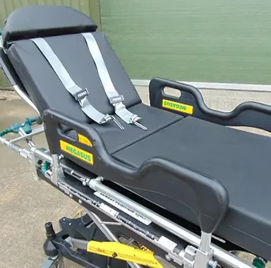 Discover the advantages of our stretcher transport, offering smooth and stress-free patient transfers.