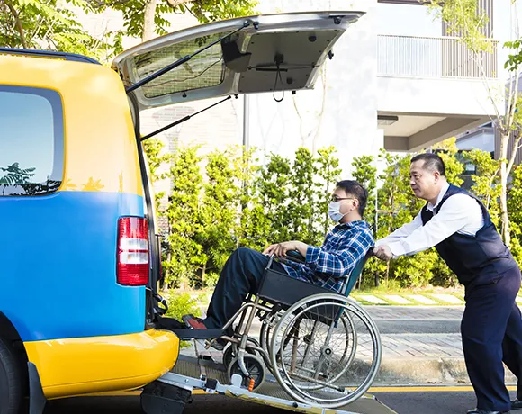 Reliable transport services for extended medical travel, ensuring patient safety and comfort.